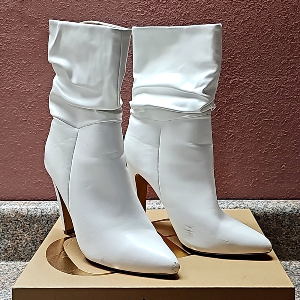 Charlotte Russe White Heel Boot